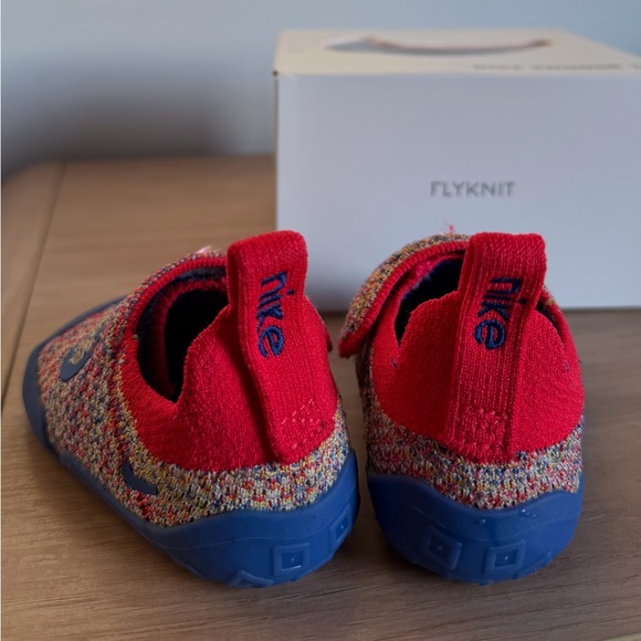 Nike swoosh 1 - Picture 4 of 4